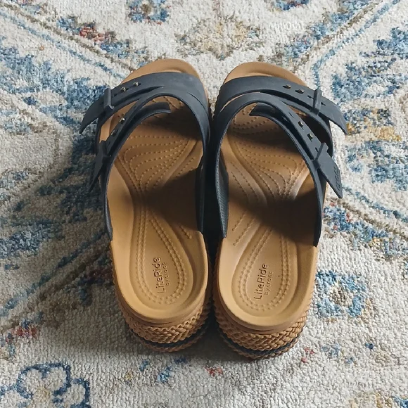 Black and Tan Crocs Slide Sandals - Picture 3 of 4